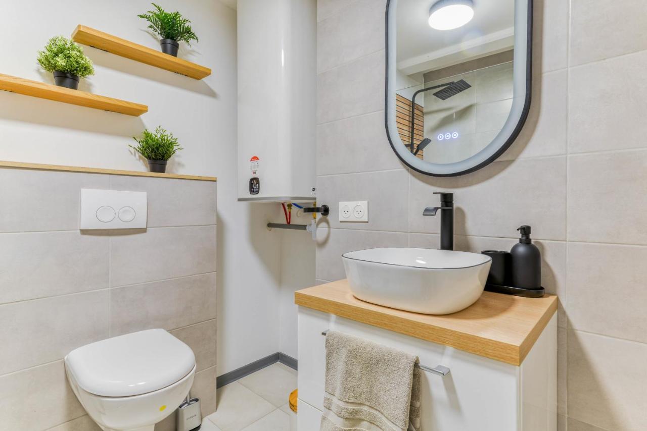 Apartment Narbnb - Eden - Jacuzzi - Parking - Clim Narbonne
